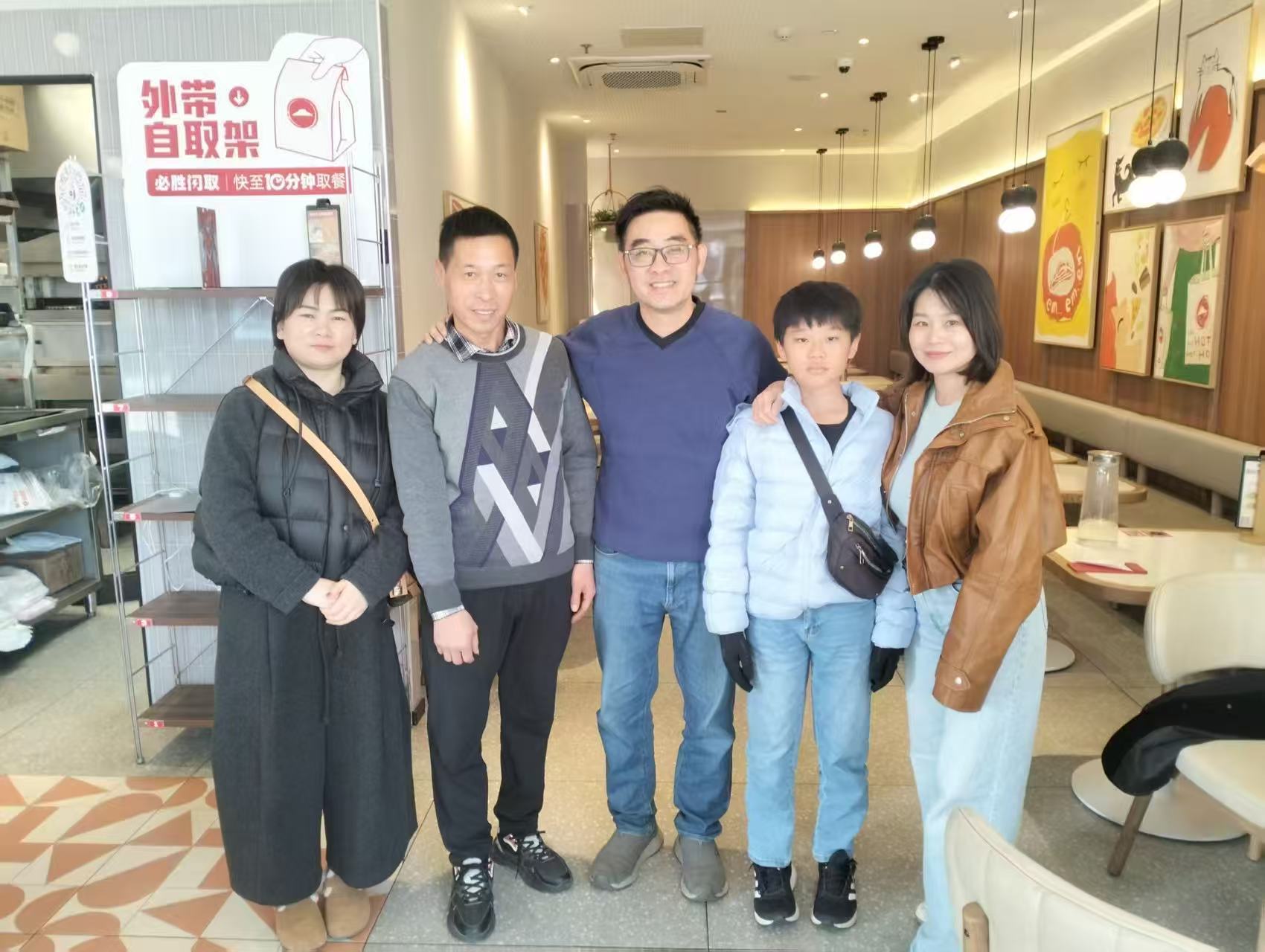 최신 회사 블로그 말레이시아 고객, 최신 서보 CNC 개비온 제조기 검사 위해 저희 공장 방문