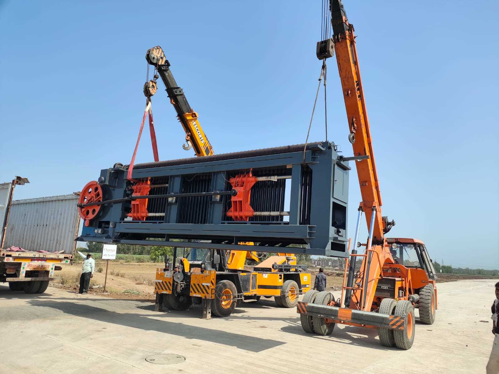 최신 회사 블로그 Heavy Duty Gabion Mesh Machine Successfully Exported to India