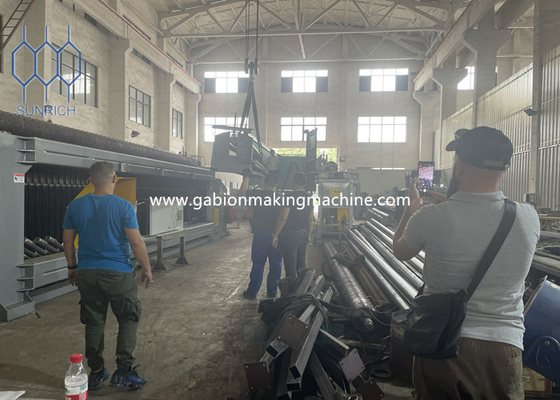 주문 고도로 내구성 가비온 생산 라인 60 * 80mm-120 * 150mm Mesh 크기와 7.5KW 전력 온라인 제조